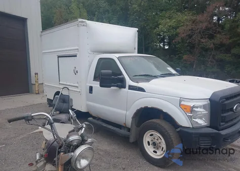 2015 Ford F-250 Xl из США, поврежденный, VIN 1FDBF2B62FEA47574